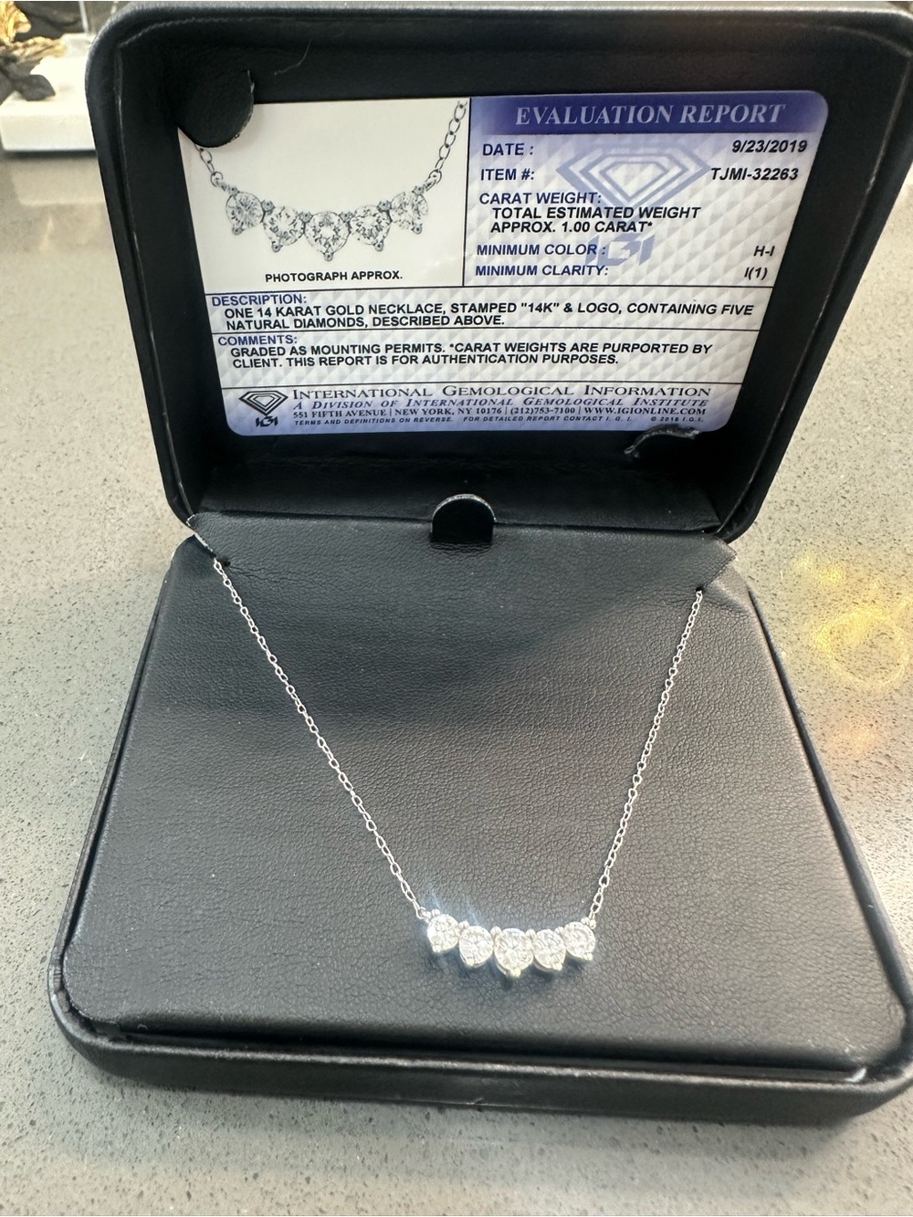White Gold Diamond Pendant Necklace - White